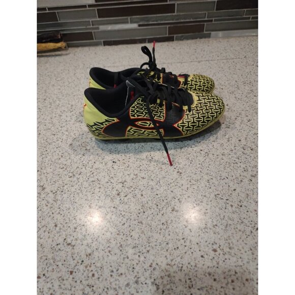 Under Armour Other - Under Armour Yellow Black Youth Kids Size 3 3Y Low Top Soccer Cleats Shoes